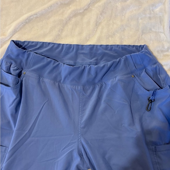 Woman’s Blue scrub Pants - Picture 2 of 3